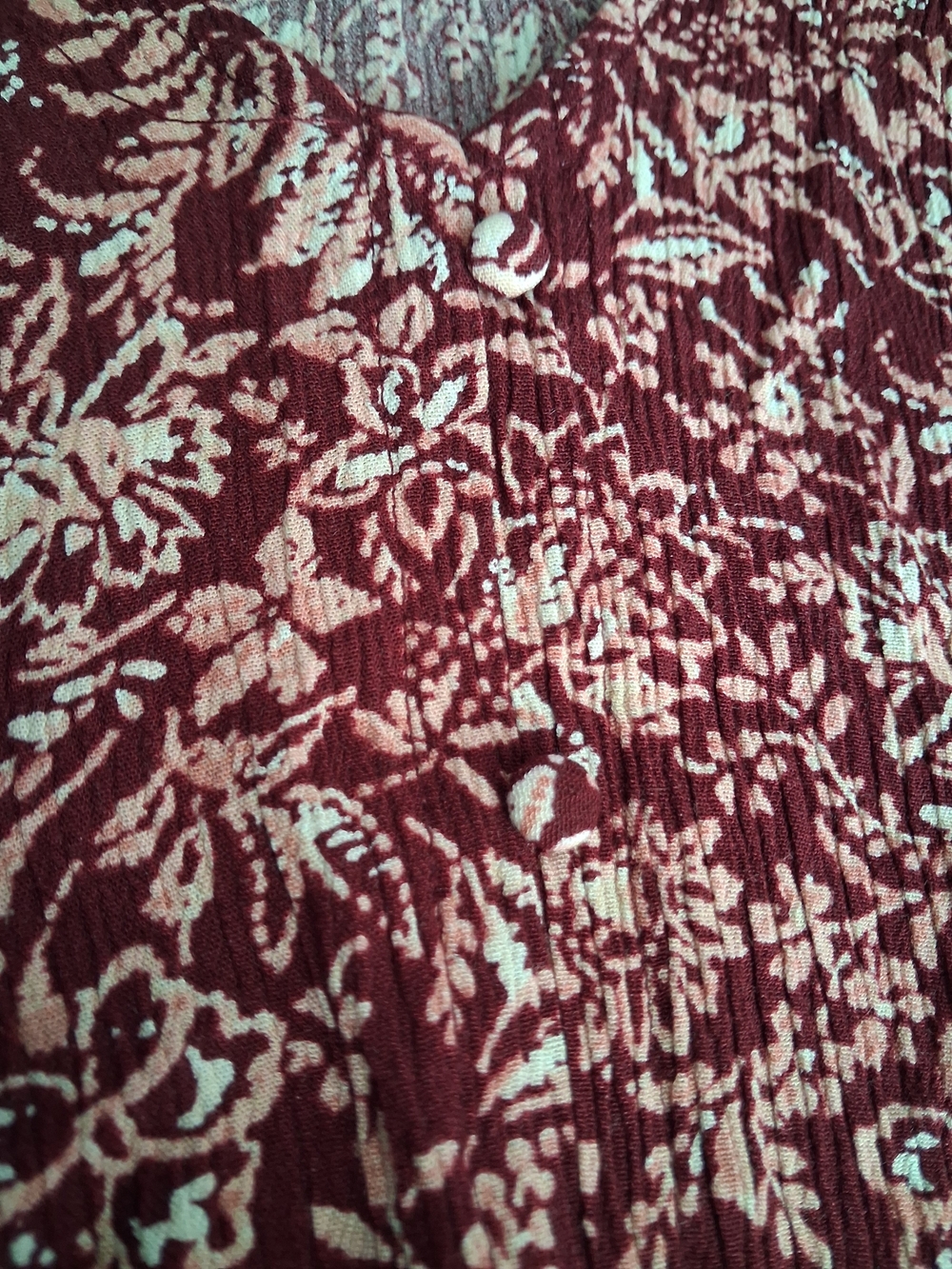 Angels Maroon Floral Sleeveless Top Womens XL Button Accents - Picture 4 of 11